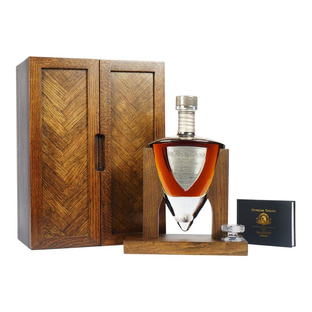 Duncan Taylor Rarest Macallan 1969 – 52 Year Old 41.46% ABV